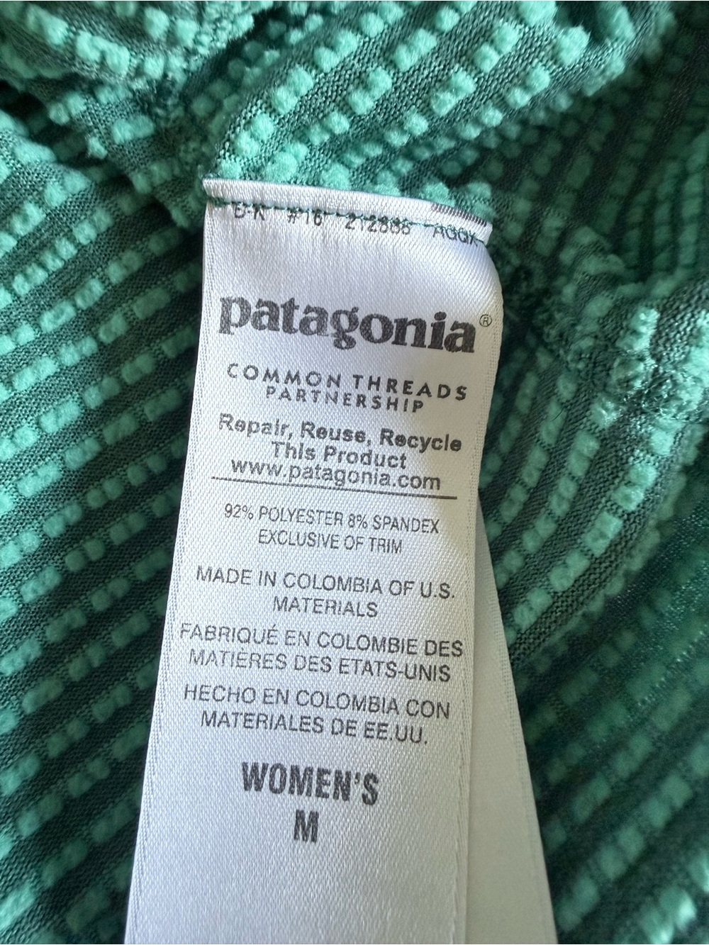 Patagonia Women's Teal Quarter-Zip capeline base layer - Picture 5 of 5